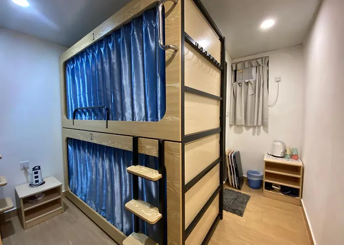 Guest house: Timehouse Hong Kong Hostel Group